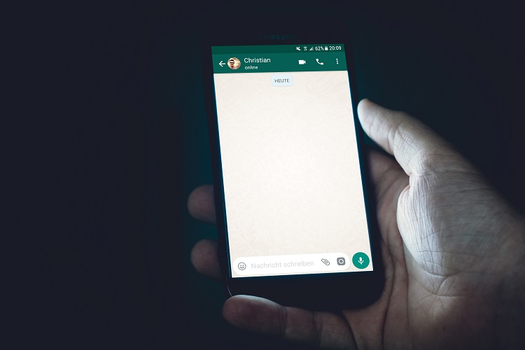How to See Someone Whatsapp in Your Phone