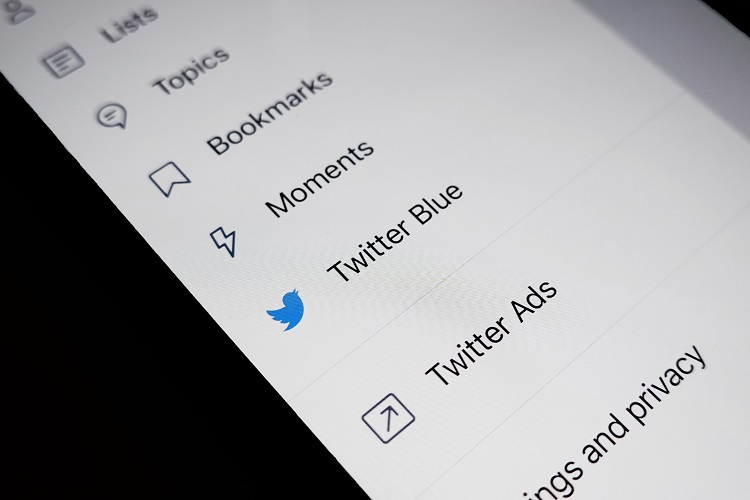 Influencers in Twitter's Plan To Double Revenue by 2023
