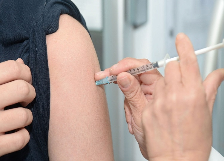 CDC director says kids with a prior Covid infection should absolutely still get vaccinated