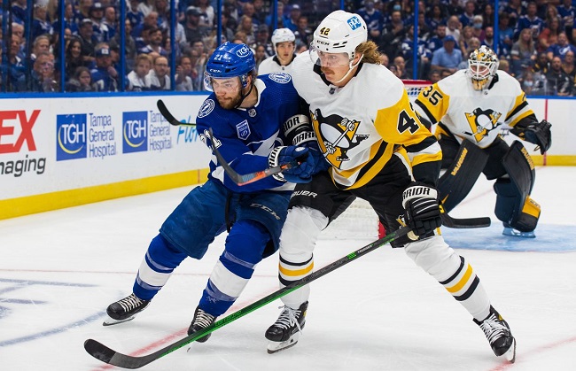 Penguins Produce Incredible Team Performance to Defeat Tampa Bay